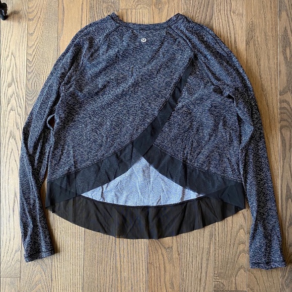Lululemon longsleeve - Picture 2 of 2